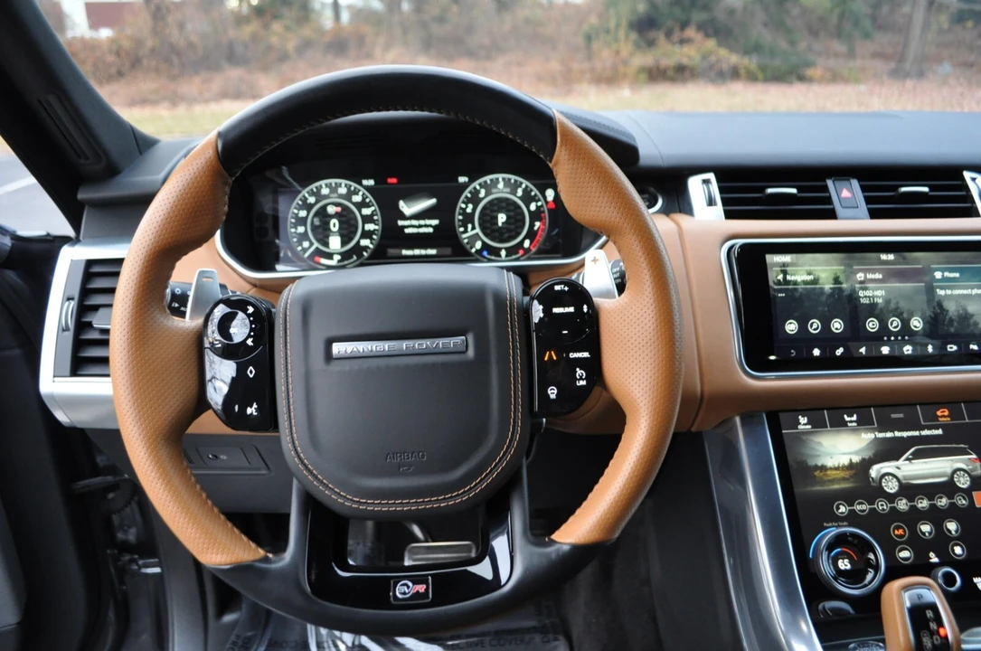 2018 Land Rover Range Rover Sport SVR L494 - Image 17 of 29