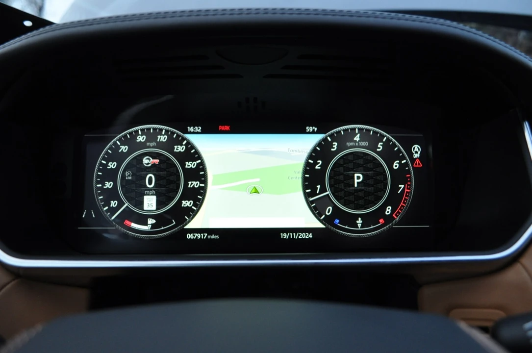 2018 Land Rover Range Rover Sport SVR L494 - Image 25 of 29