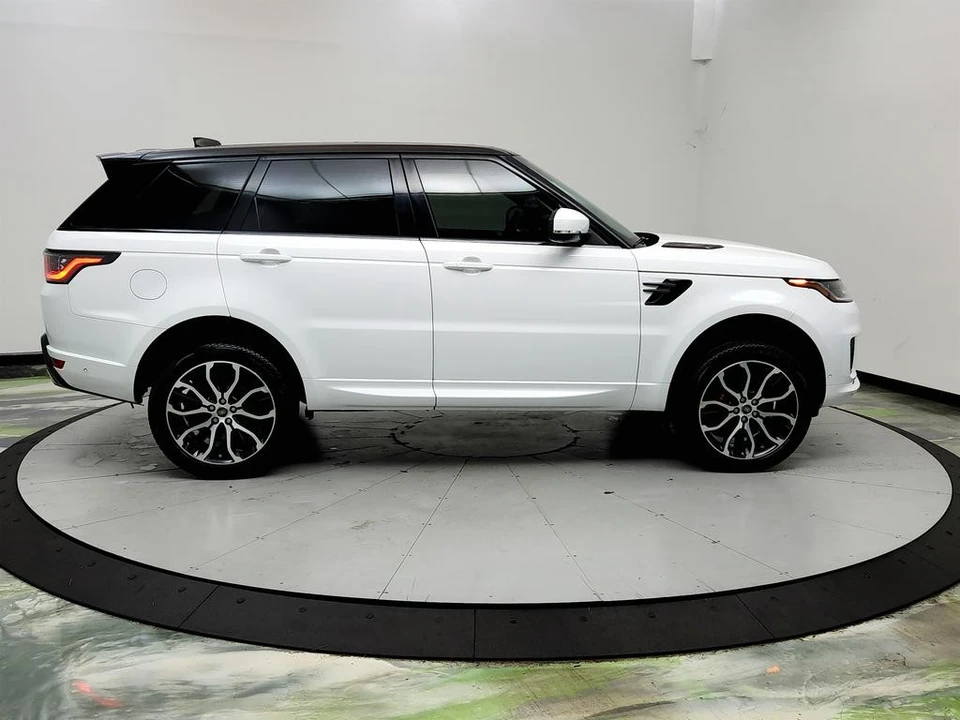 2018 Land Rover Range Rover Sport L494 - Image 4 of 31