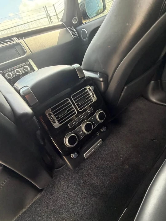 2018 Land Rover Range Rover L405 - Image 8 of 10