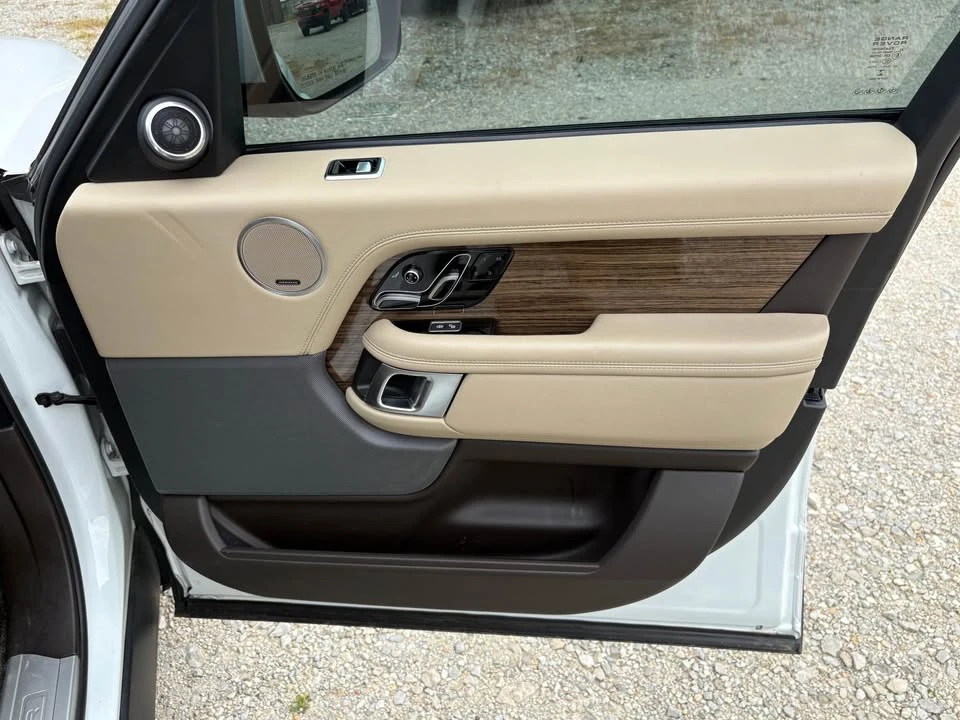 2018 Land Rover Range Rover L405 - Image 18 of 20