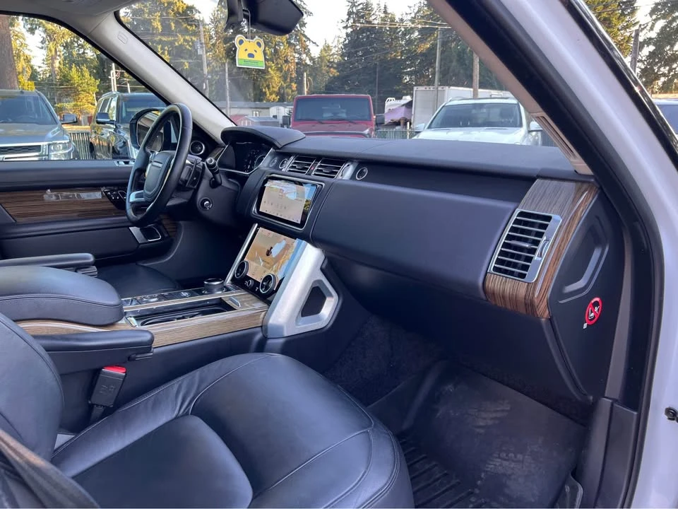 2018 Land Rover Range Rover L405 - Image 10 of 20