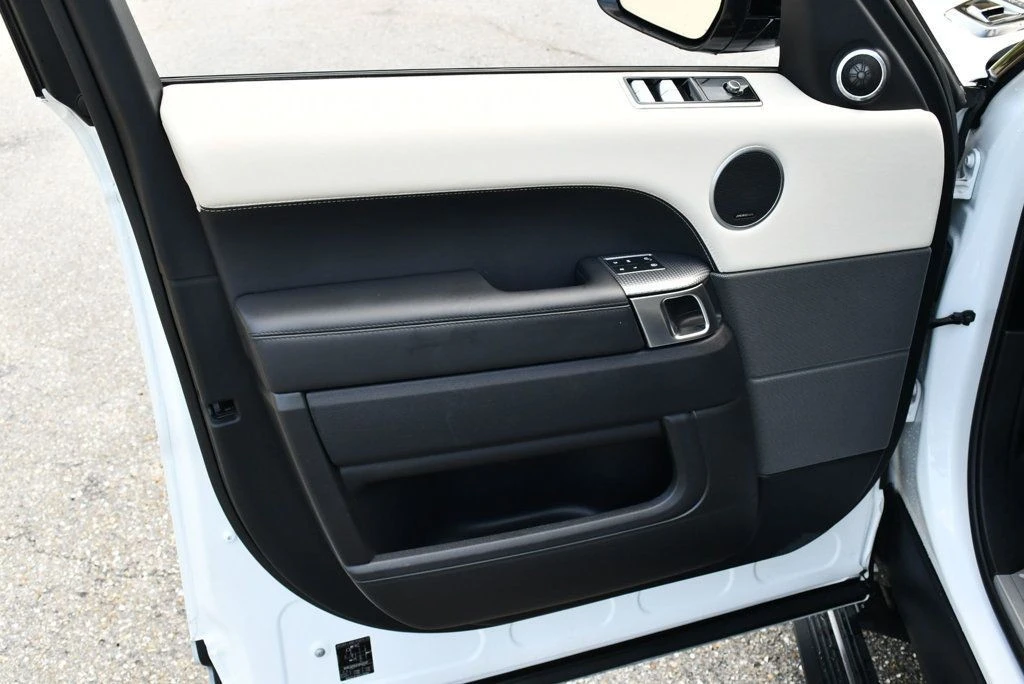 2018 Land Rover Range Rover Sport L494 - Image 11 of 31