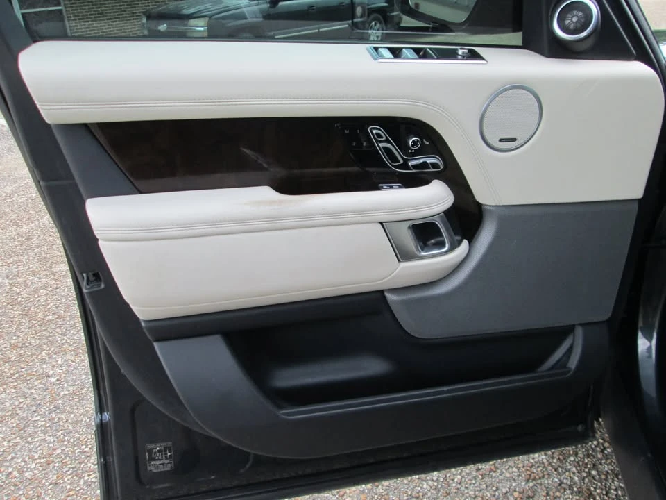 2018 Land Rover Range Rover L405 - Image 12 of 20