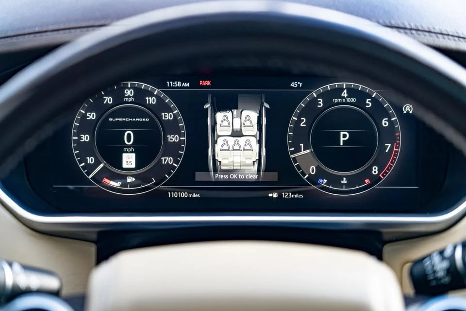 2018 Land Rover Range Rover L405 - Image 9 of 17