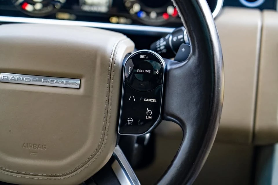 2018 Land Rover Range Rover L405 - Image 13 of 17