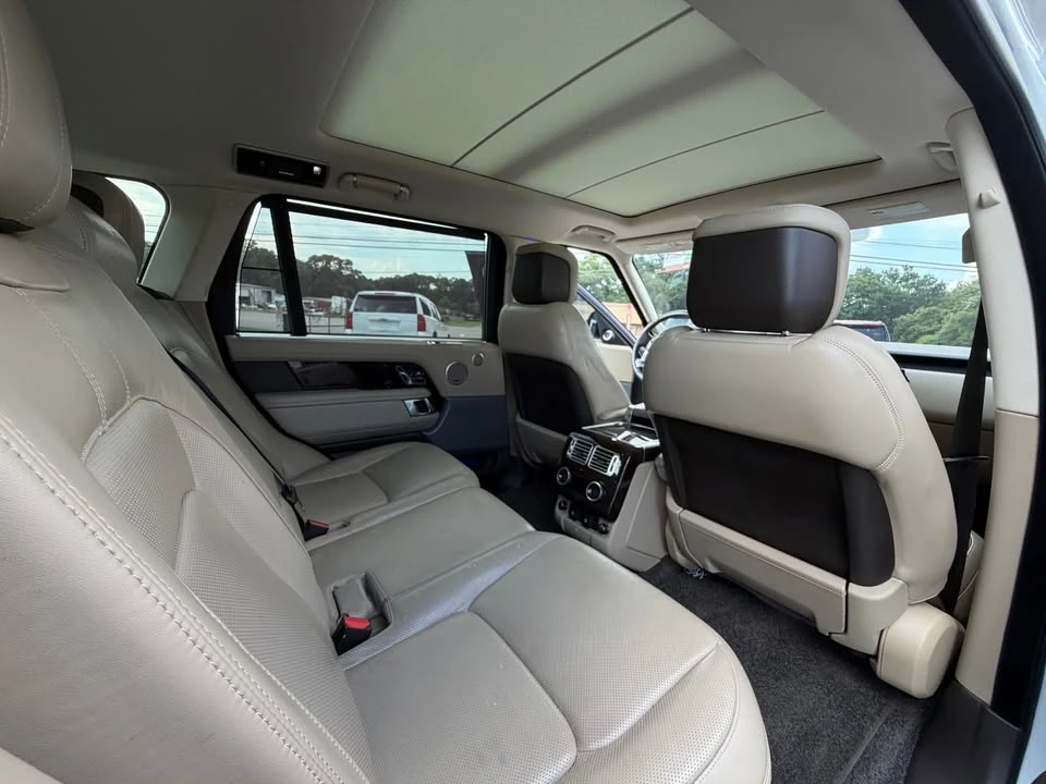 2018 Land Rover Range Rover L405 - Image 14 of 19
