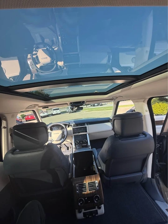 2018 Land Rover Range Rover L405 - Image 12 of 18