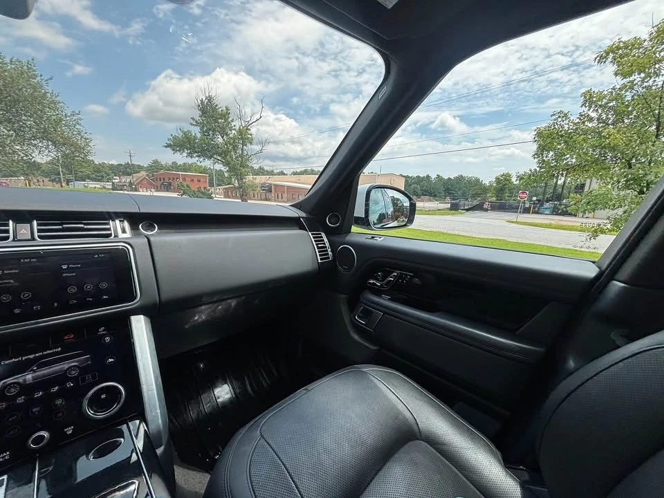 2018 Land Rover Range Rover L405 - Image 16 of 20