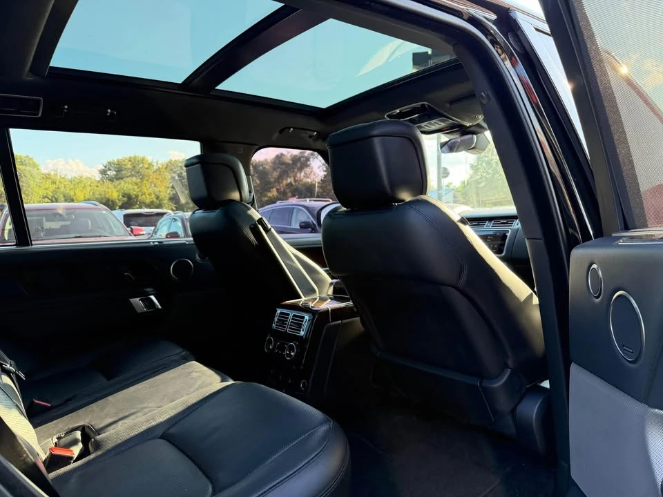 2018 Land Rover Range Rover L405 - Image 8 of 15