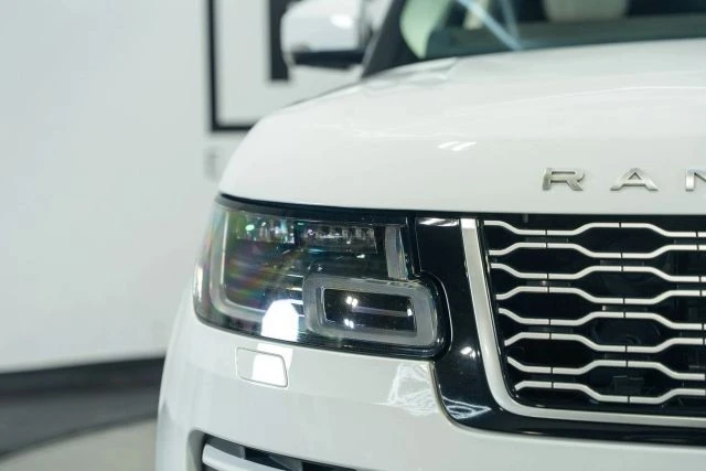 2018 Land Rover Range Rover L405 - Image 16 of 21