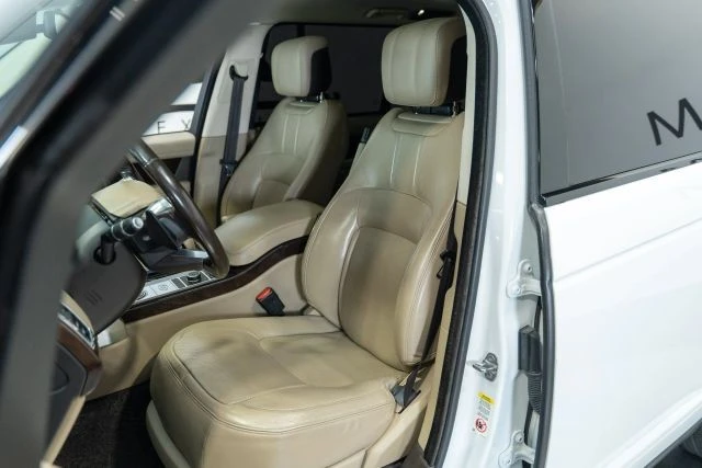 2018 Land Rover Range Rover L405 - Image 2 of 21