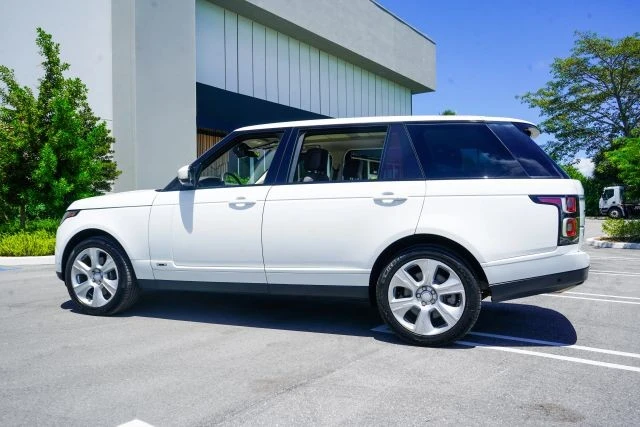2018 Land Rover Range Rover L405 - Image 25 of 31