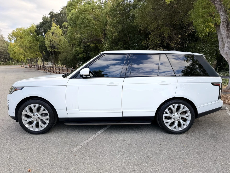 2018 Land Rover Range Rover L405 - Image 19 of 31
