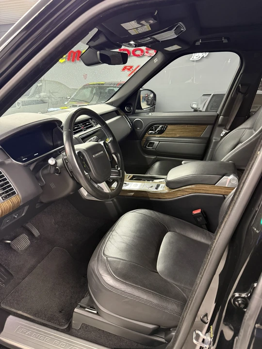 2018 Land Rover Range Rover L405 - Image 21 of 31