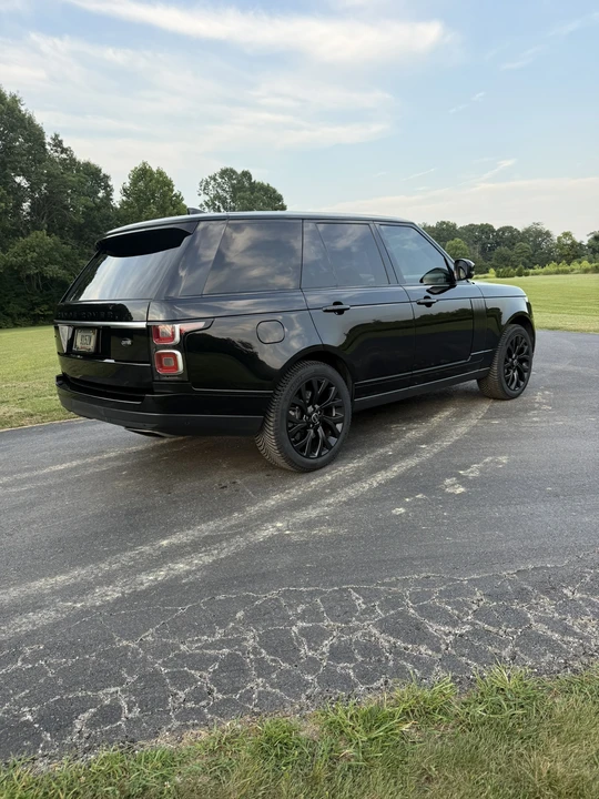 2018 Land Rover Range Rover L405 - Image 13 of 31