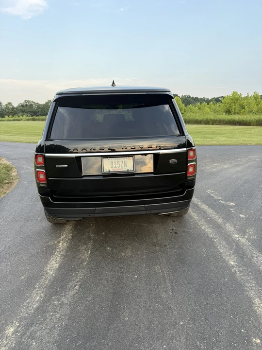 2018 Land Rover Range Rover L405 - Image 10 of 31