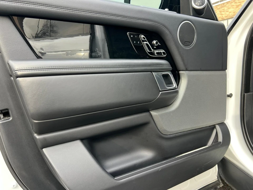 2018 Land Rover Range Rover L405 - Image 11 of 21