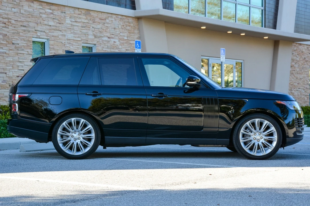 2018 Land Rover Range Rover L405 - Image 3 of 8