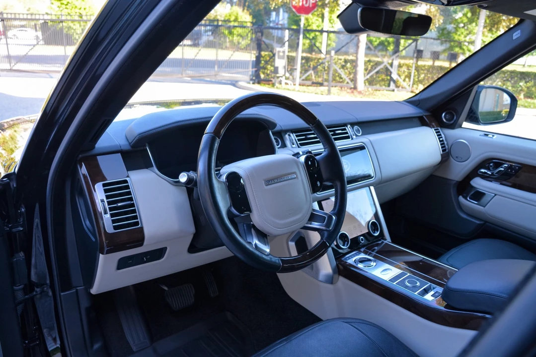 2018 Land Rover Range Rover L405 - Image 5 of 8