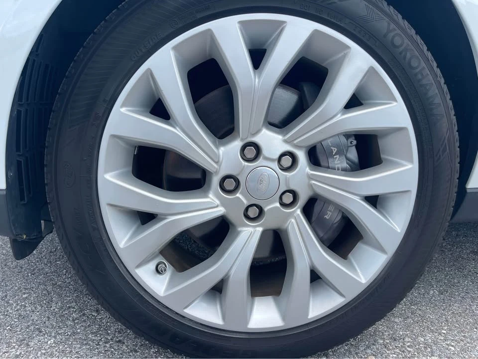 2018 Land Rover Range Rover L405 - Image 14 of 20