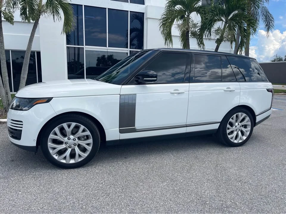 2018 Land Rover Range Rover L405 - Image 18 of 20