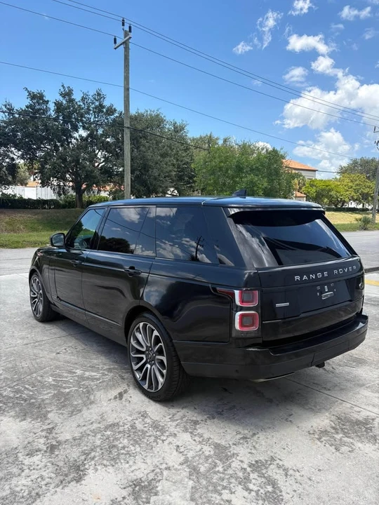 2018 Land Rover Range Rover L405 - Image 6 of 11
