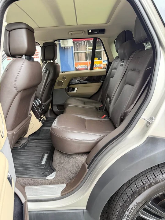 2018 Land Rover Range Rover L405 - Image 13 of 20