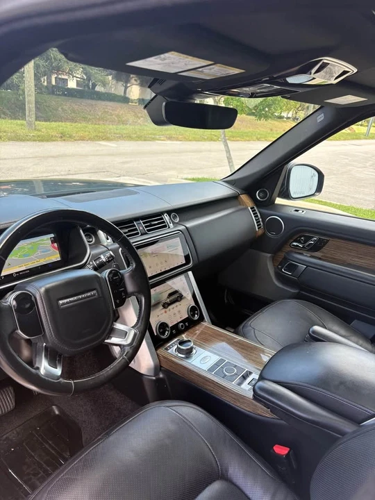 2018 Land Rover Range Rover L405 - Image 8 of 11