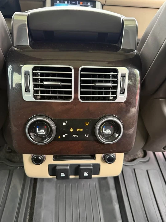 2018 Land Rover Range Rover L405 - Image 16 of 20