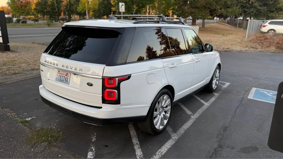 2018 Land Rover Range Rover L405 - Image 7 of 20