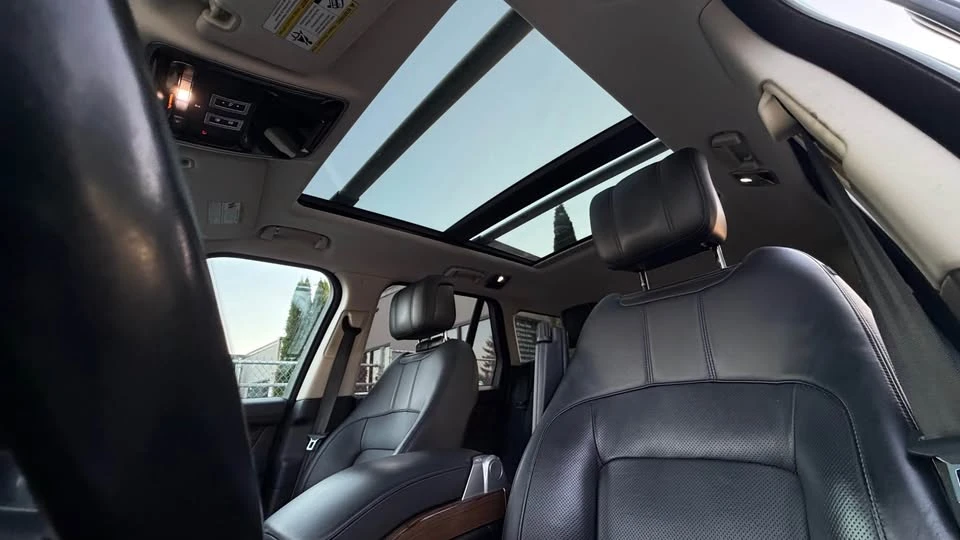 2018 Land Rover Range Rover L405 - Image 13 of 20