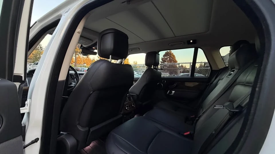 2018 Land Rover Range Rover L405 - Image 11 of 20