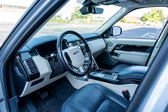 2018 Land Rover Range Rover L405 - Image 2 of 16