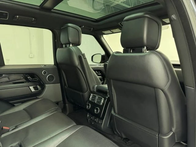 2018 Land Rover - Image 15 of 31