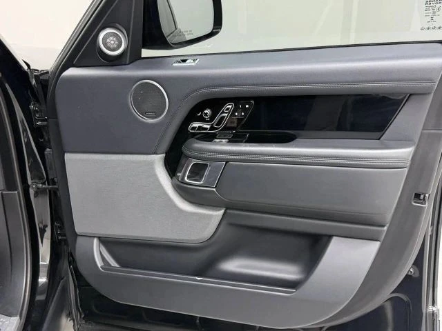 2018 Land Rover Range Rover L405 - Image 19 of 31