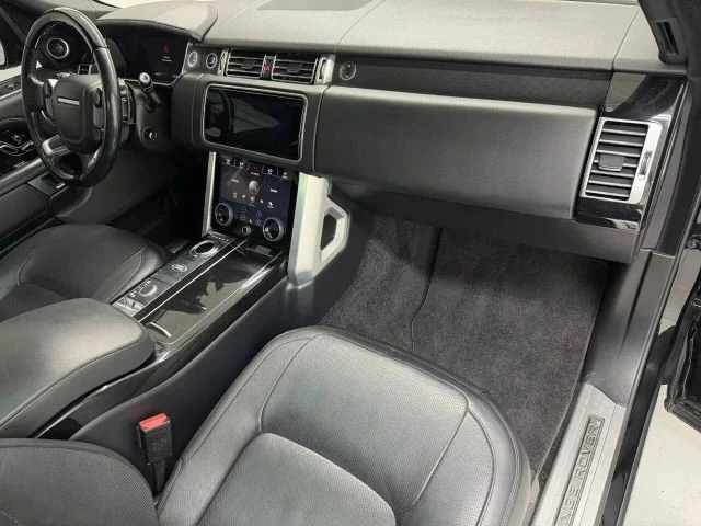 2018 Land Rover Range Rover L405 - Image 11 of 31