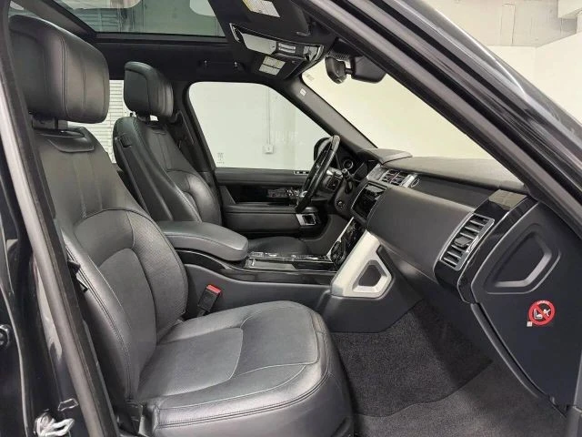 2018 Land Rover Range Rover L405 - Image 12 of 31