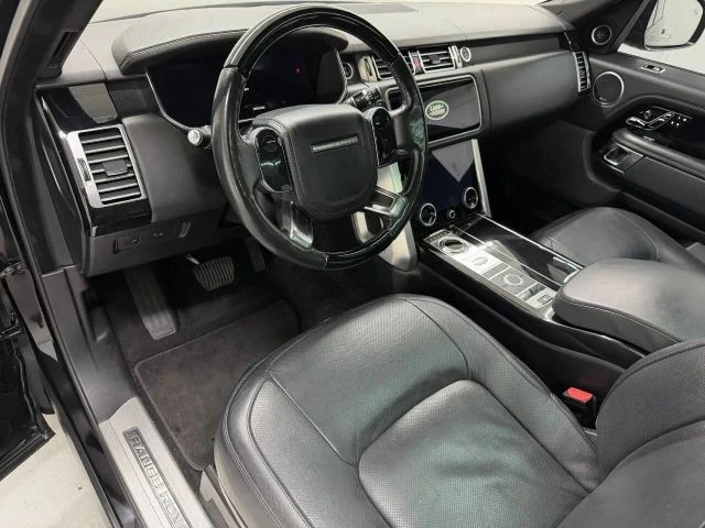 2018 Land Rover Range Rover L405 - Image 10 of 31