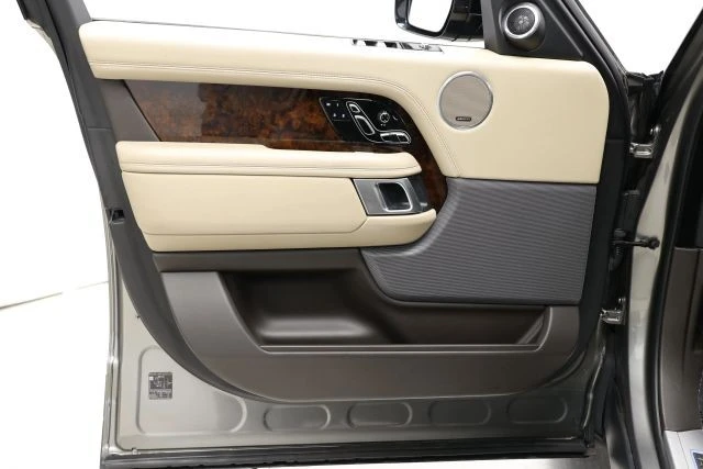 2018 Land Rover Range Rover L405 - Image 9 of 12