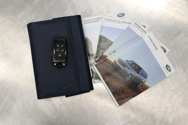 2018 Land Rover Range Rover L405 - Image 5 of 12
