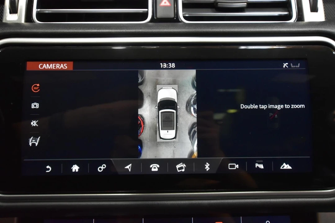 2018 Land Rover Range Rover L405 - Image 25 of 31