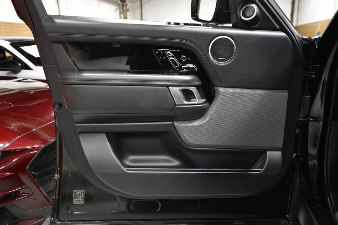 2018 Land Rover Range Rover L405 - Image 9 of 31