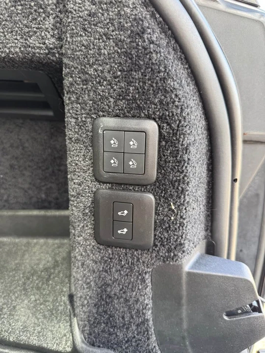 2018 Land Rover Range Rover L405 - Image 17 of 20