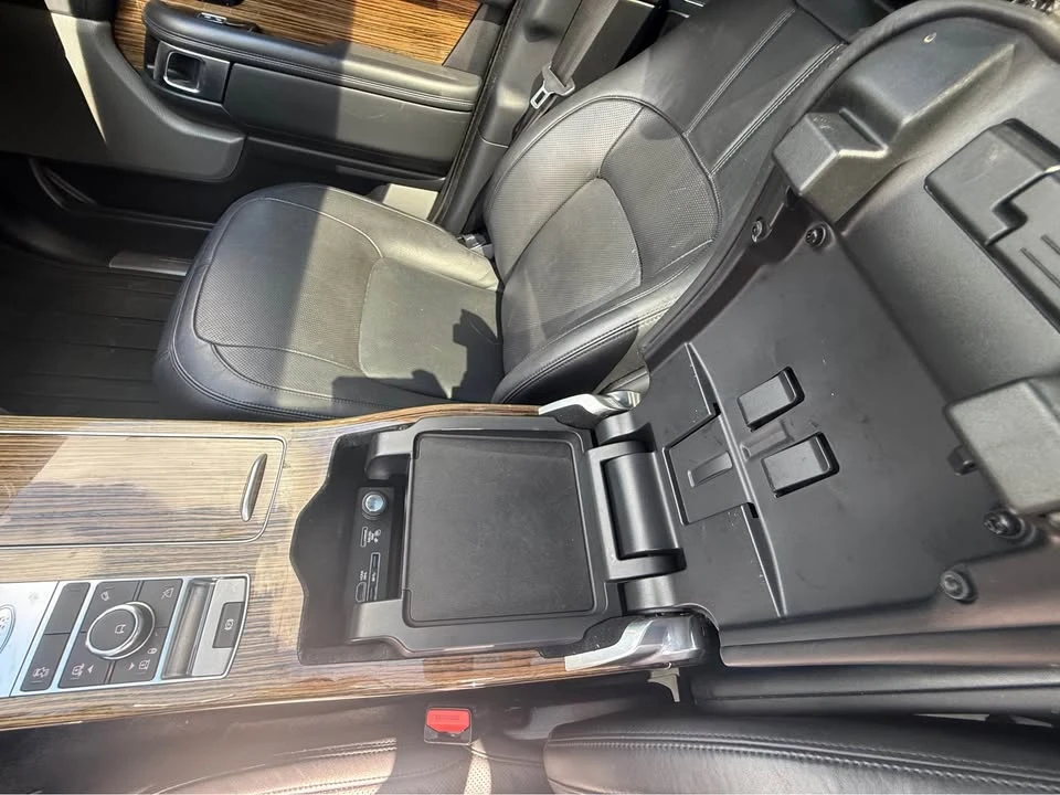 2018 Land Rover Range Rover L405 - Image 10 of 20