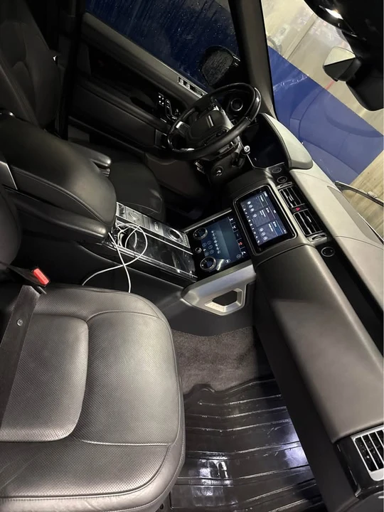 2018 Land Rover Range Rover L405 - Image 8 of 10