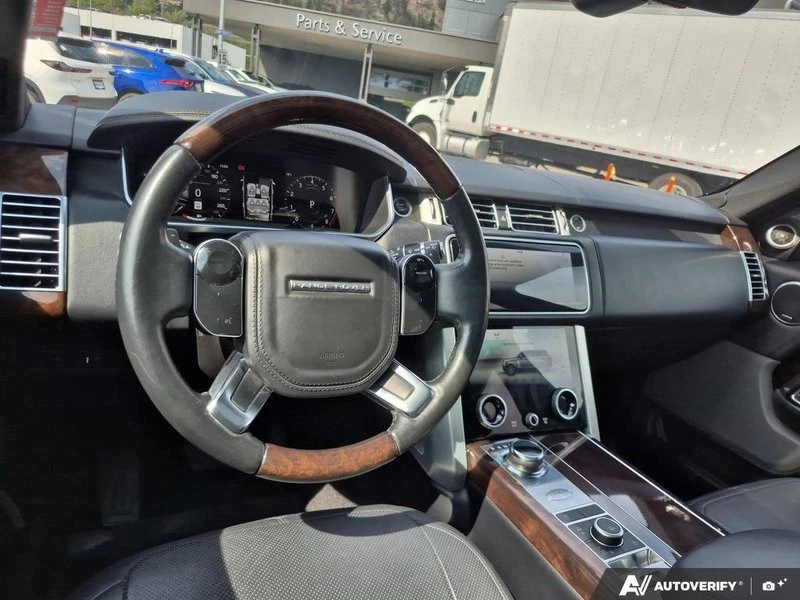 2018 Land Rover Range Rover L405 - Image 9 of 20