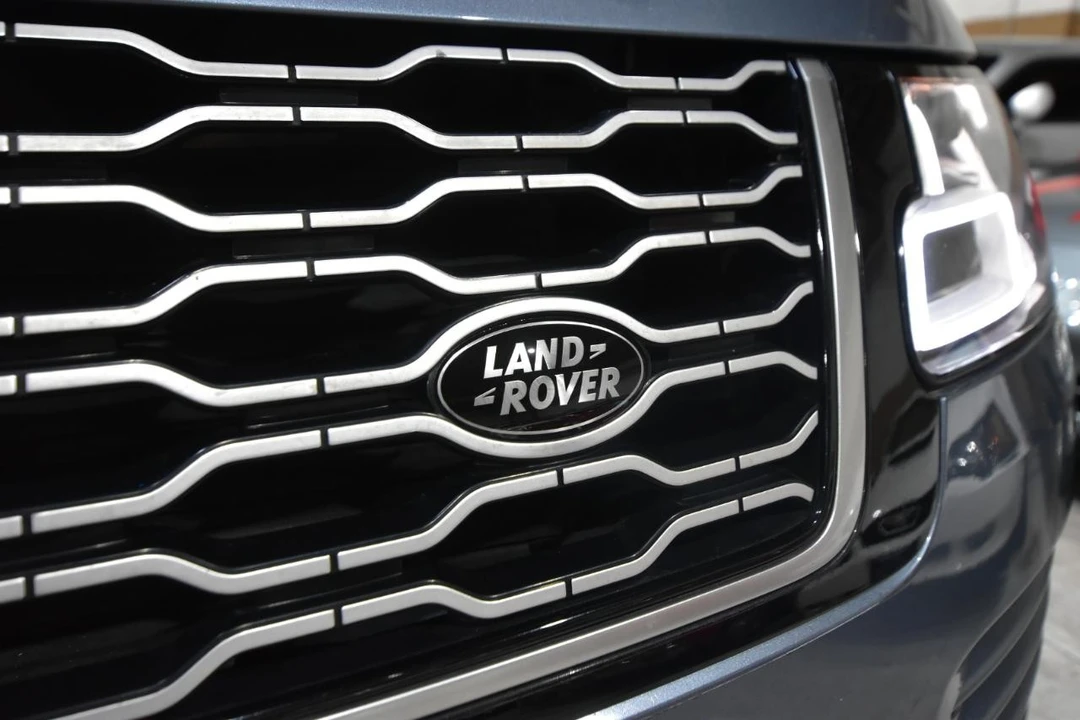2018 Land Rover Range Rover L405 - Image 3 of 21