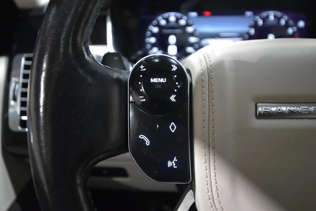 2018 Land Rover Range Rover L405 - Image 18 of 21