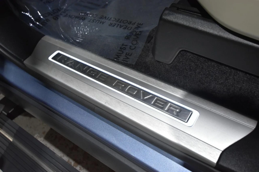 2018 Land Rover Range Rover L405 - Image 14 of 21